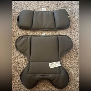 Doona newborn accessories bundle including head support and infant insert